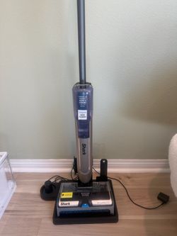 Shark Hydro Duo Cordless vacuum