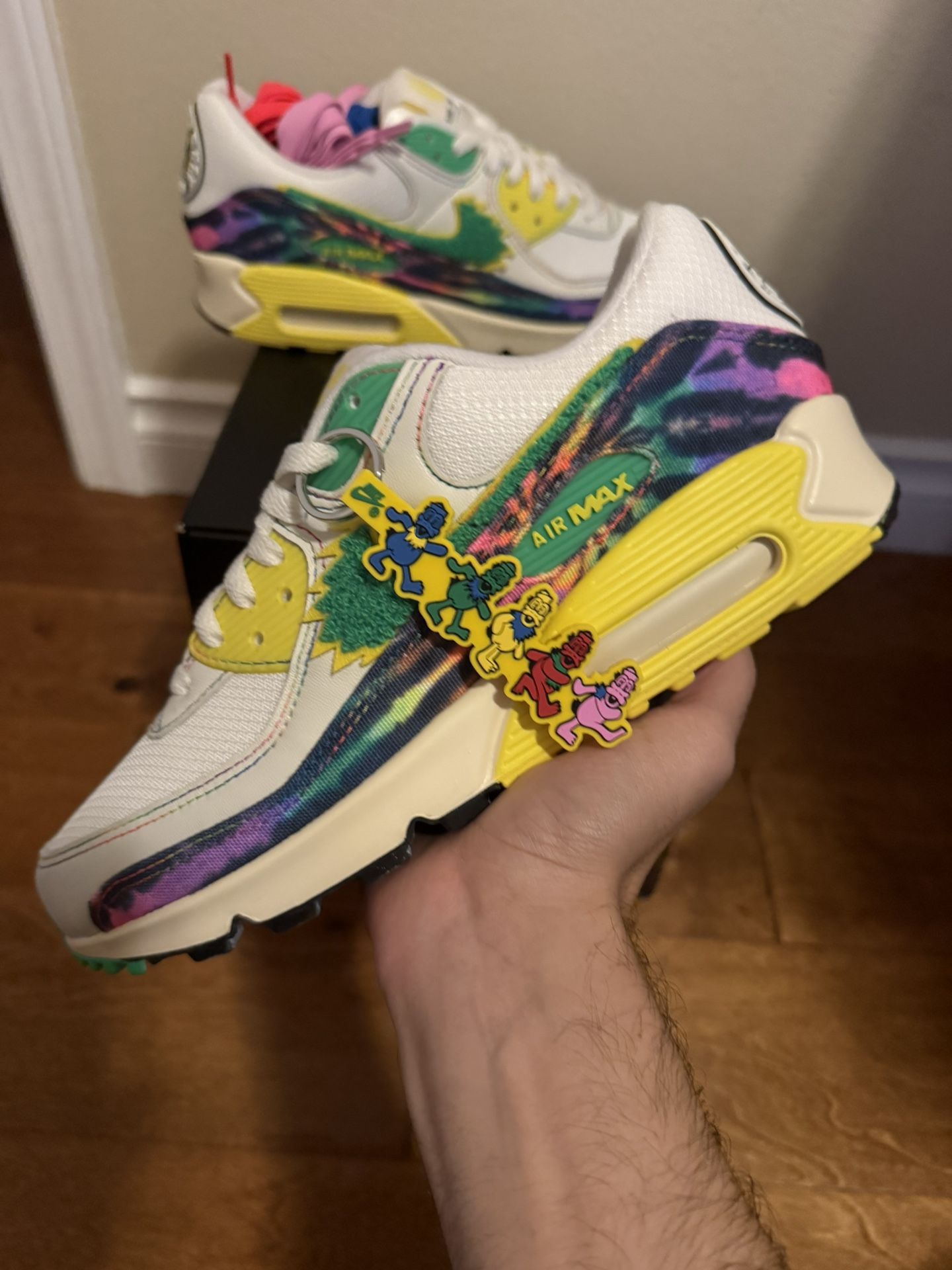 Nike Air Max Grateful Dead 