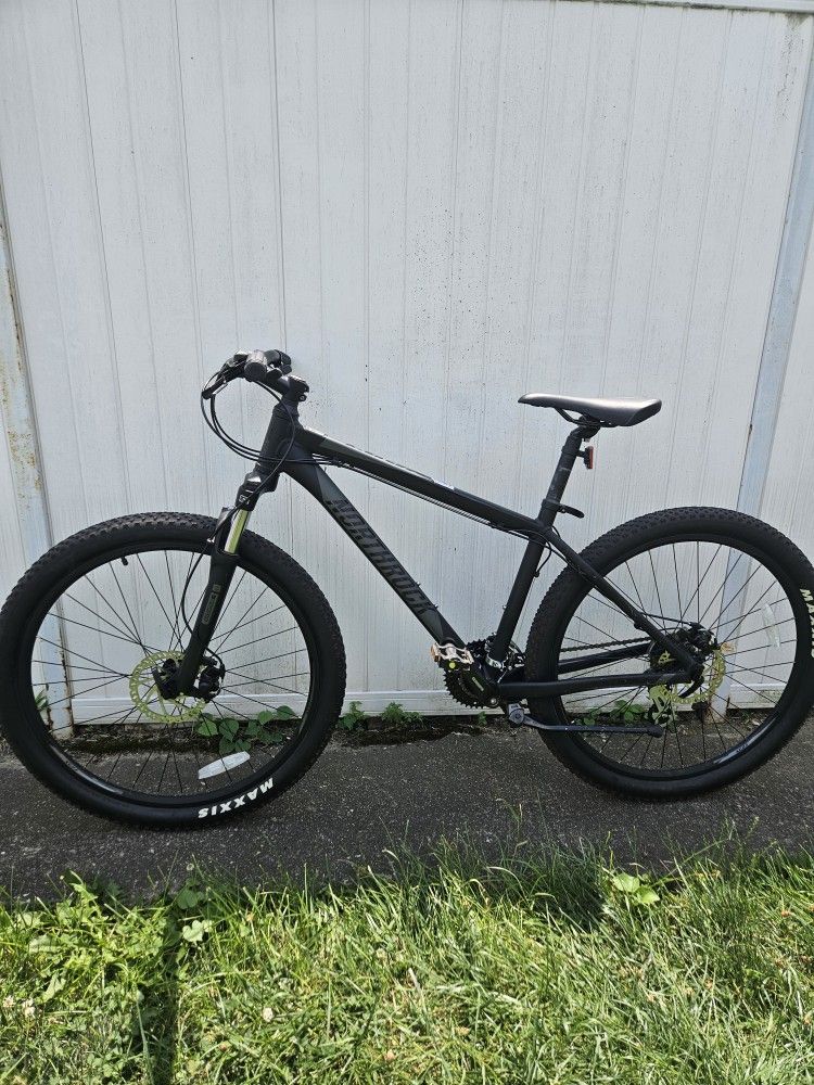 Northrock XC27 Mountain Bike 