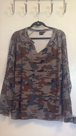 Women’s sweatshirt