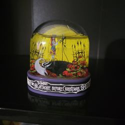 Nightmare Before Christmas Snowglobe 