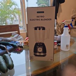 Retro Electric Blender