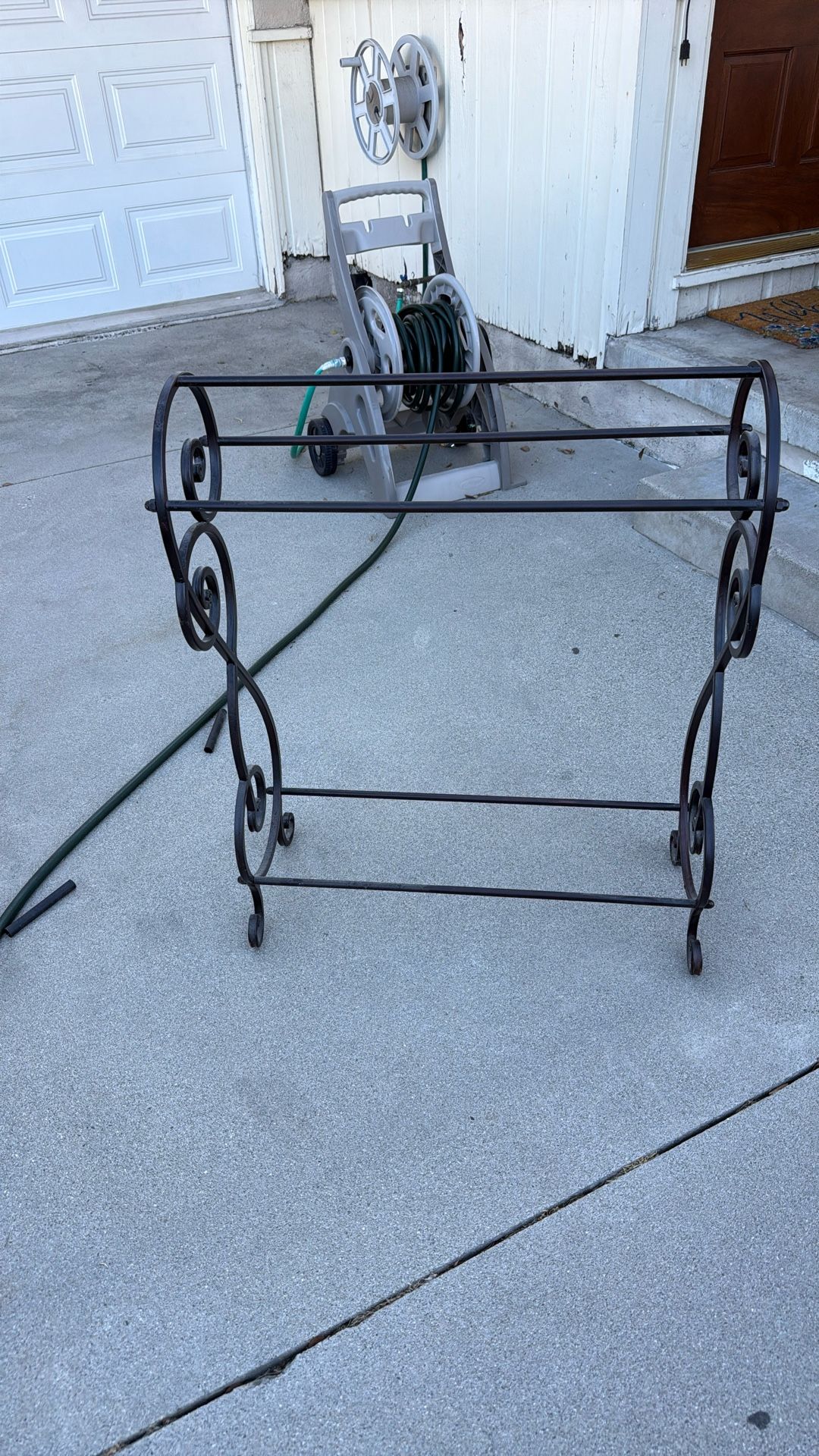 Blanket Rack Holder