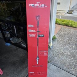 M18 FUEL 18V 10 in. Brushless Cordless Battery Powered Pole Saw with QUIK-LOK Attachment Capability (Tool-Only). Brand New In Box
