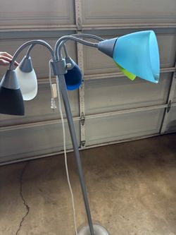 Multi-Head Gooseneck Floor Lamp