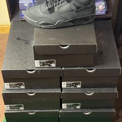 Jordan 4 “Black Cat” 2025 Release Multiple Sizes