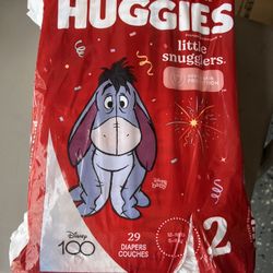 $5.00 HUGGIES DIAPERS SIZE 2 DIAPERS 12-18lbs 