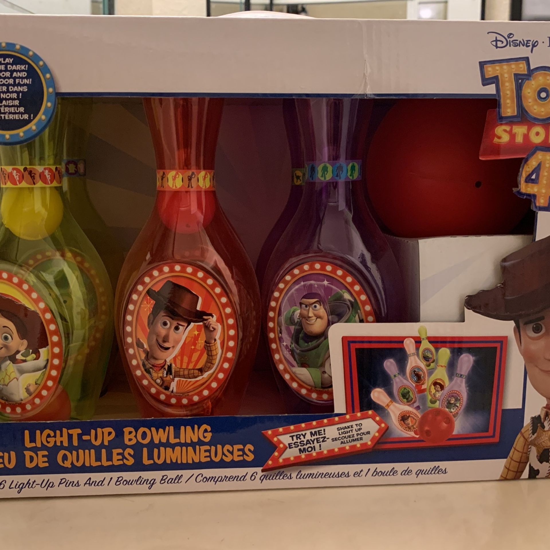 Disney TOY STORY 4 Toy LIGHT- UP BOWLING New Includes 6 light - Up Pins And 1 Bowling Ball / All 6 Bowling Balls Light Up