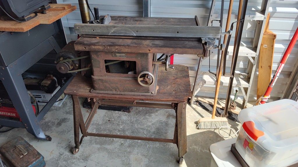 vintage Craftsman Table Bench Saw.