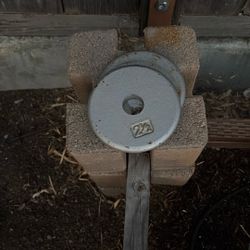 2- 2 1/2” Weights 1 1/8” Hole 