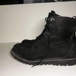 Size 8 Black Timberland Moccasin Boots