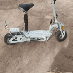Scooter Go Bowen