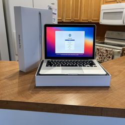 MacBook Pro retina i5