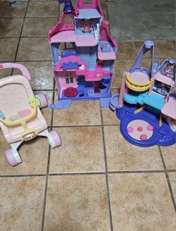 Doll Houses And Stroller
