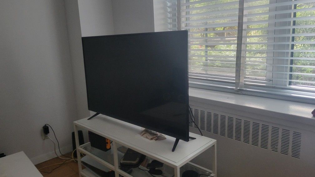 Vizio 43" 4K SmartTV