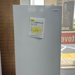 Freezer Upright New Open Box 