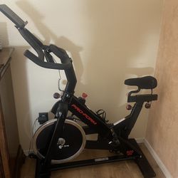 Pro form Indoor Cycling Bike