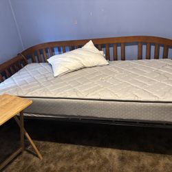 Twin Mattress And Day Bed Frame 