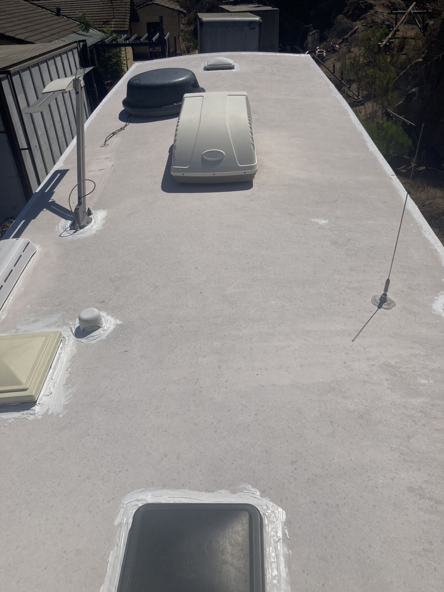 RV, Camper And Toy Hauler TPO Roof Sealing