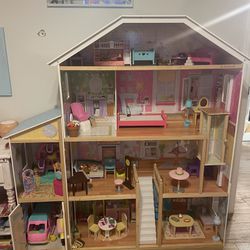 Kid craft Dollhouse 