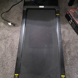 Walking Pad / Treadmill