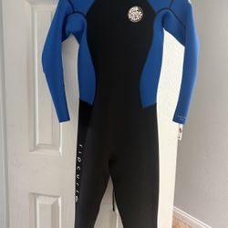 Woman’s Rip Curl Wetsuit