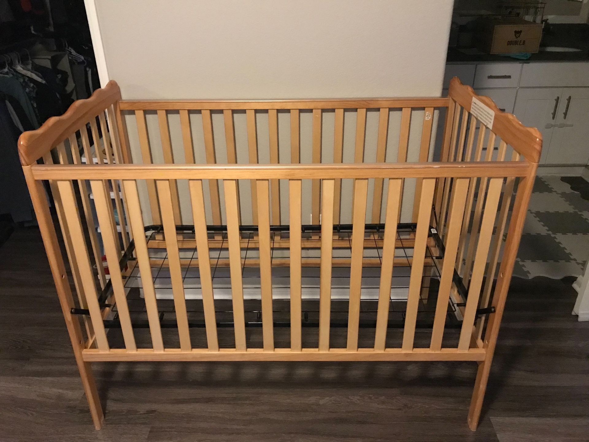 Baby Crib with Mattress & Sheets