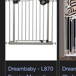 DREAMBABY BABY GATE 30x32.5