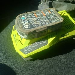 Sawzall Roybi Battery Kit100$$