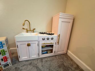 Pottery barn toy kitchen with accessories