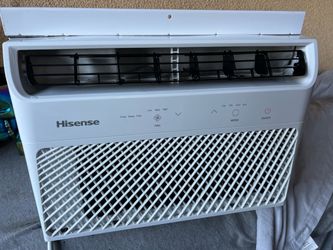 Hisense window air conditioner 6,000 Btu