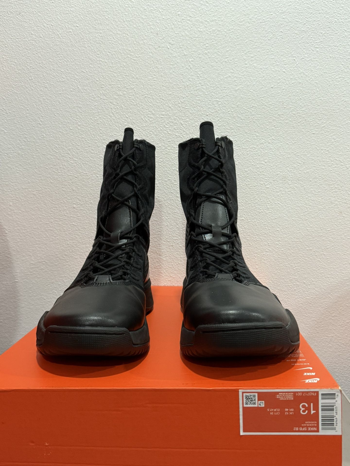 Nike SFB B2 combat boot FN3717-001