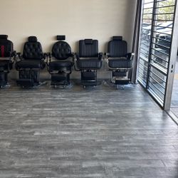 Barber Chairs 