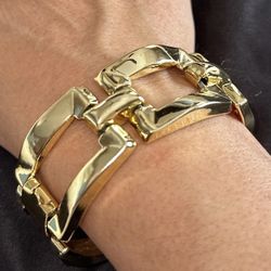 Jacqueline Kennedy Collection Pyramid Gold-Tone Link Bracelet-Replica 7” long.  New.  