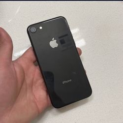 iPhone 8 64 GB