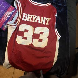 Kobe Bryant High school Lower Merion High school jersey stitched.