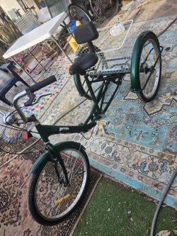 TROSCIKL 3WHEEL FOLDING 24INCH 3SPEED COMFORTAL SEAT NEW TIRES AND TUBES EVERYTHING IS GOOD WORK PERFECT