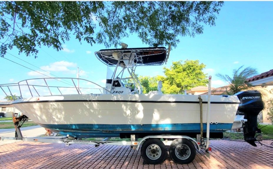 26' Century Center Console Boat