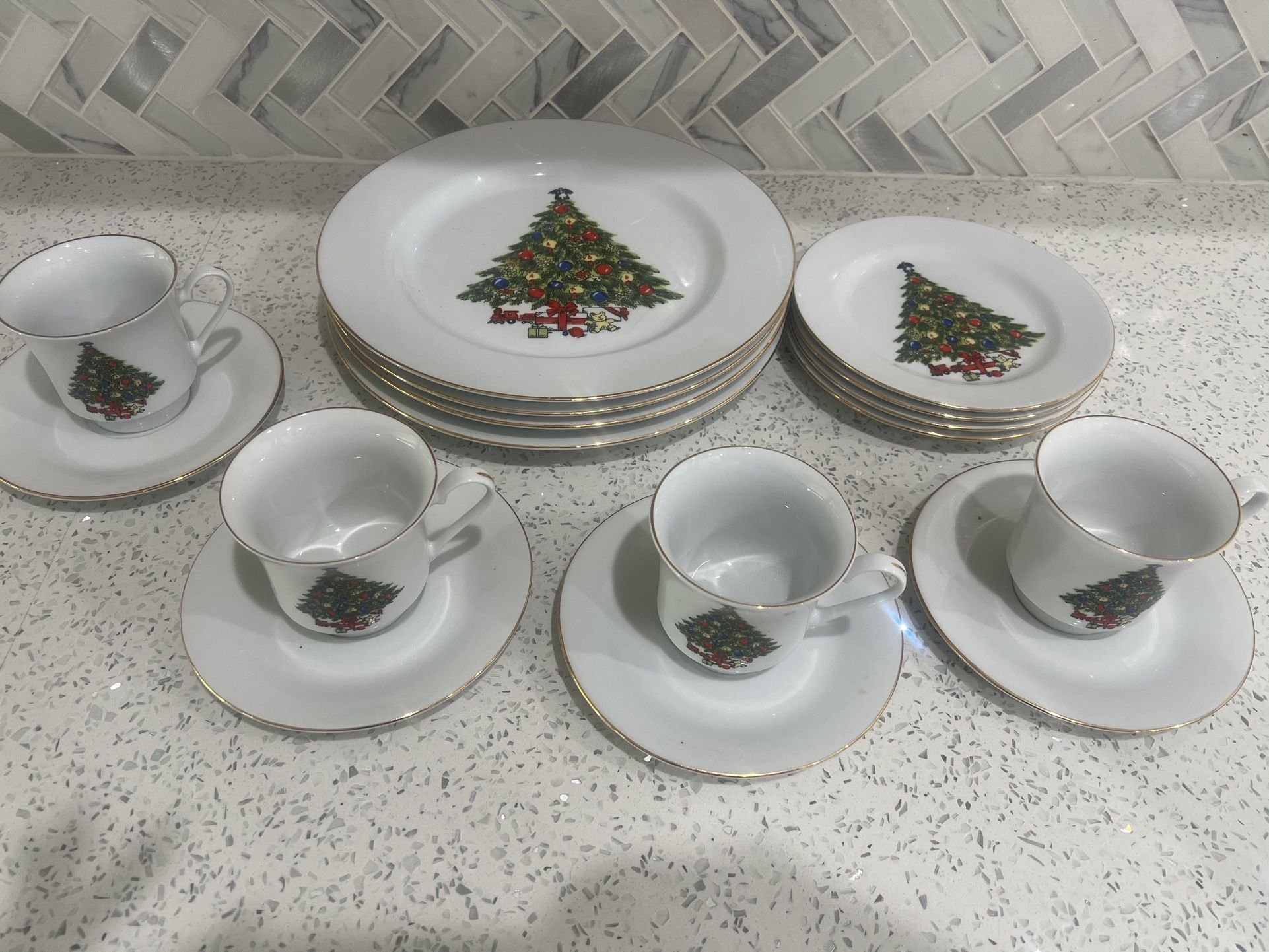 Fine china (Seagull) Plate Set 