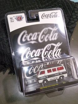 M2 Machines Coca Cola Dodge Van Chase