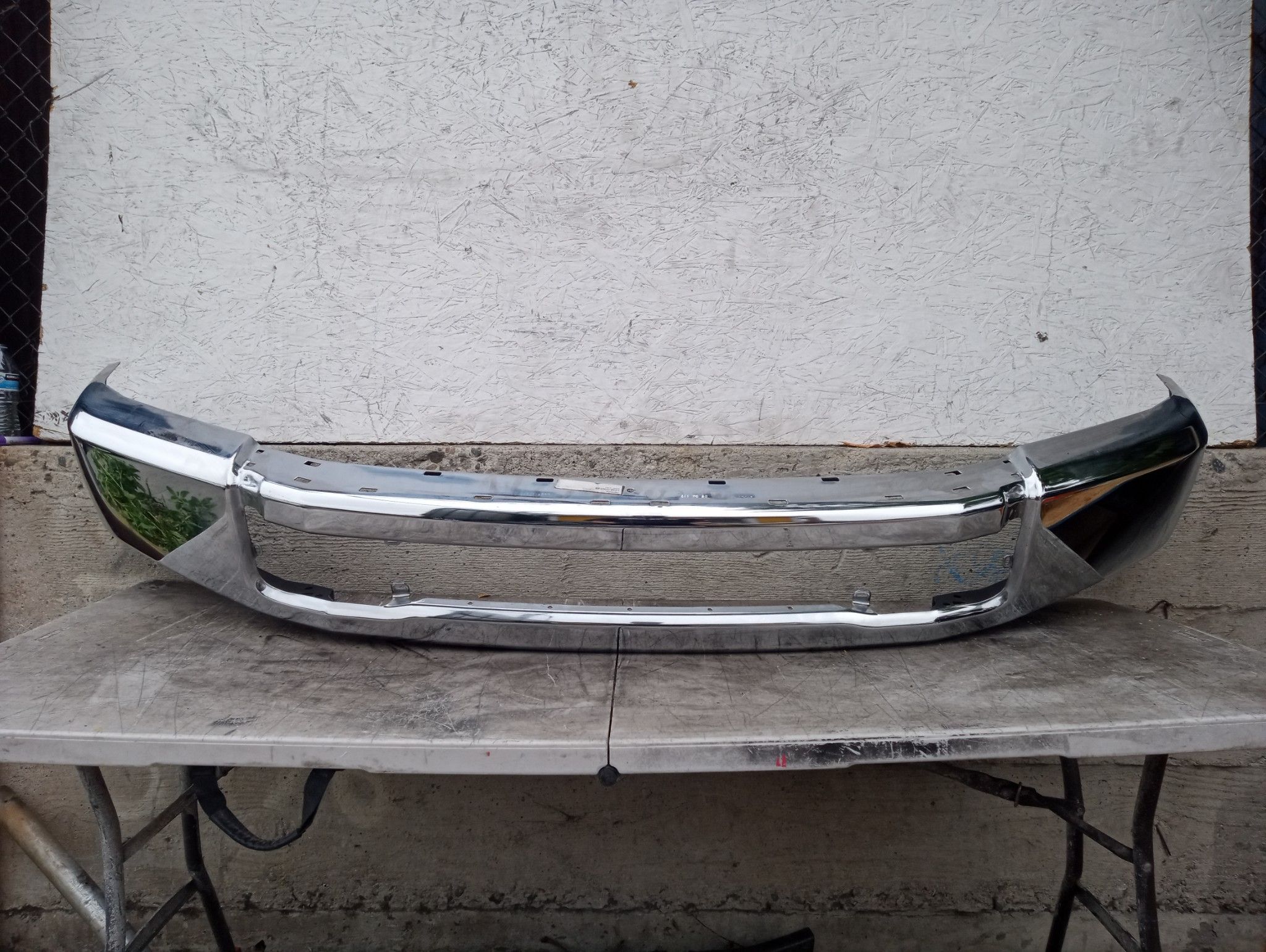 CHEVY SILVERADO FRONT BUMPER 2014