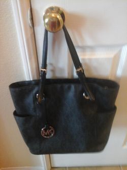 MK purse