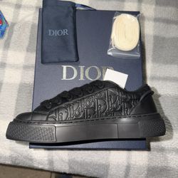 New Shoes Sizes 9 And 10