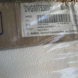  Samsung Gas Dryer New, Still In Plastic. Front Loader $350