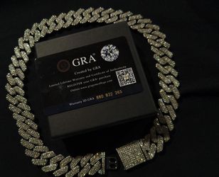 $160 OBO 8mm Moissanite Cuban Chain 22” - VVS1 Silver (Passes Tester - 1 LEFT!!!)