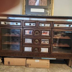 Wine Cabinet 