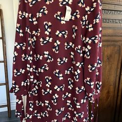 New-Floral Dress Banana Republic Only $15 (tags Still On) 