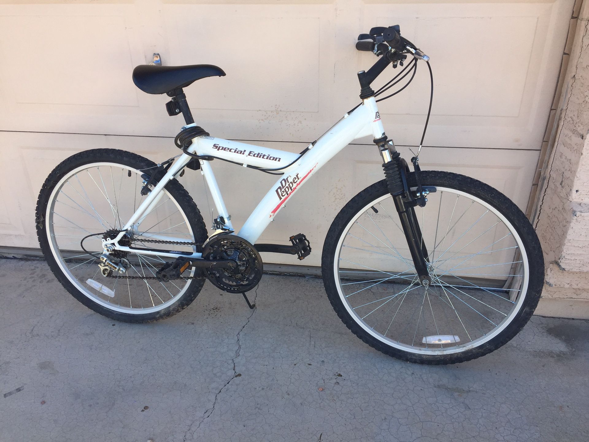 Dr Pepper mountain bike 26” special edition