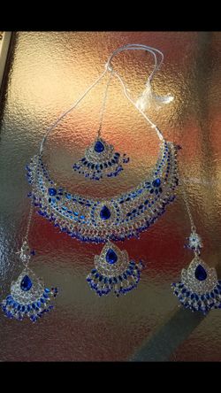 Headdress with attachable earrings