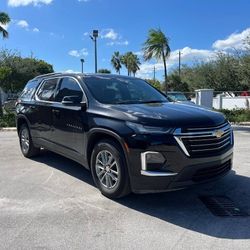2023 Chevy Traverse 